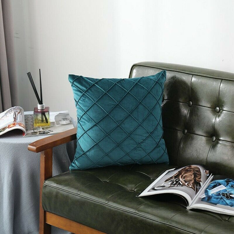 3D Pattern Velvet Cushion Covers 43x43cm (17 X 17 ")-10