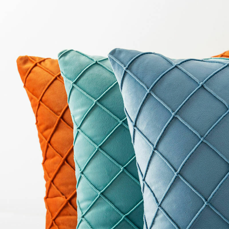3D Pattern Velvet Cushion Covers 43x43cm (17 X 17 ")-3